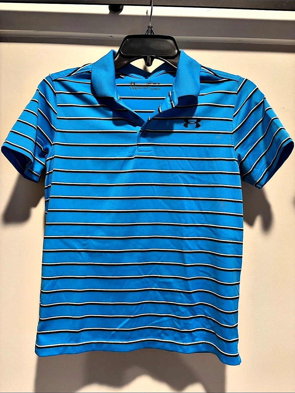 Under Armour HeatGear polo Striped Polo in Blue Boys Medium Like New